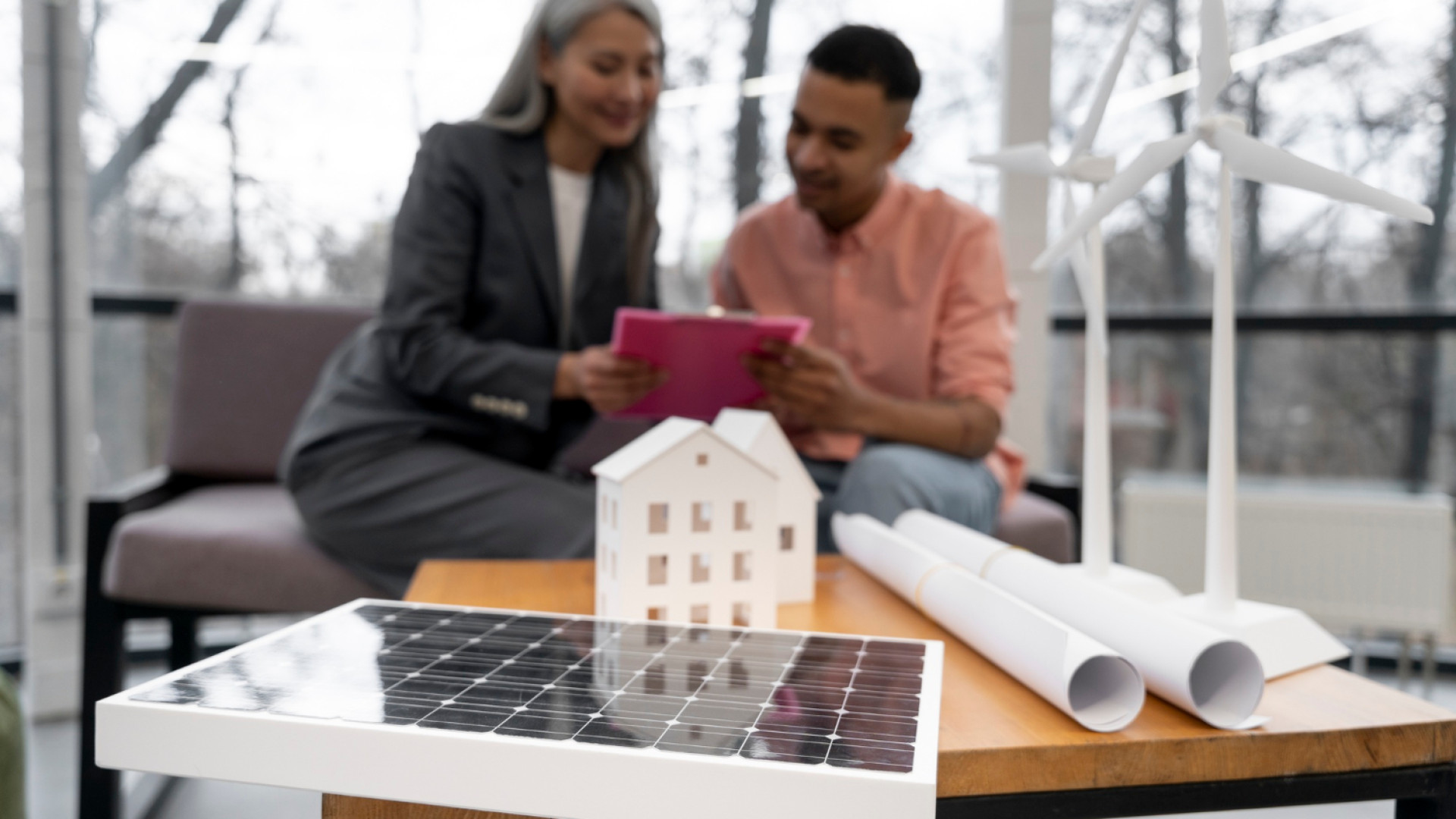 L’installation de panneaux solaires : avantages, étapes et aides financières…